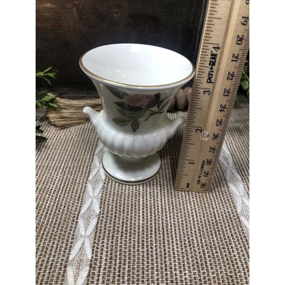 Vintage Wedgwood Miniature Hathaway Rose Floral Urn Bud Vase Bone China England